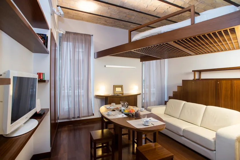 Trevi Fountain - Lovely Loft Apartment - Image 1
