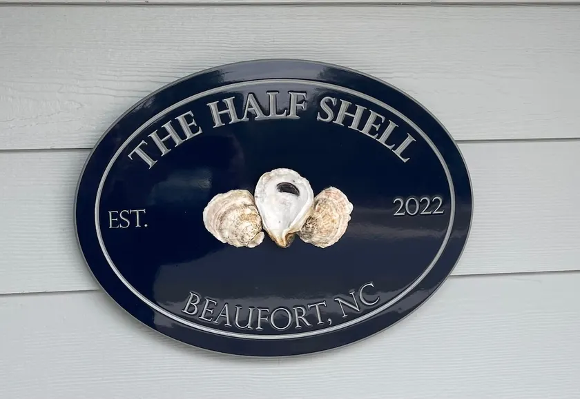 The Half Shell - A Coastal Getaway in BeauCoast - Image 1