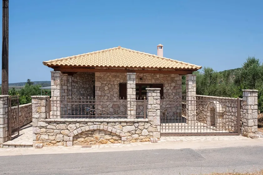 Vasia Villa - Image 1