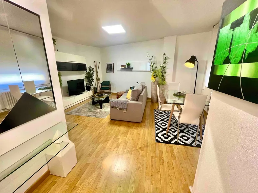 Modern and bright apartment in Xardín do Posío - Image 1