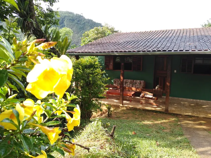 Casa O Canto do Bem Ti-Vi [House of the Song of Goodness] - Image 1