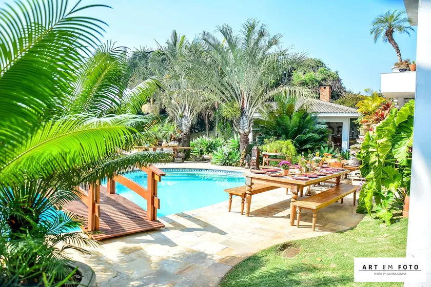 Natural luxury house. - Image 1