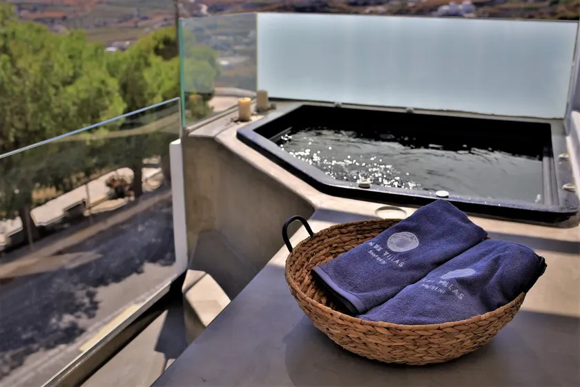 A Lux Villas Santorini - Image 1