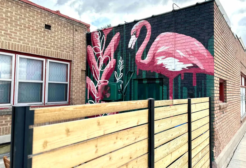 Flamingo on 4th & Halliday @stayroselle - Image 1