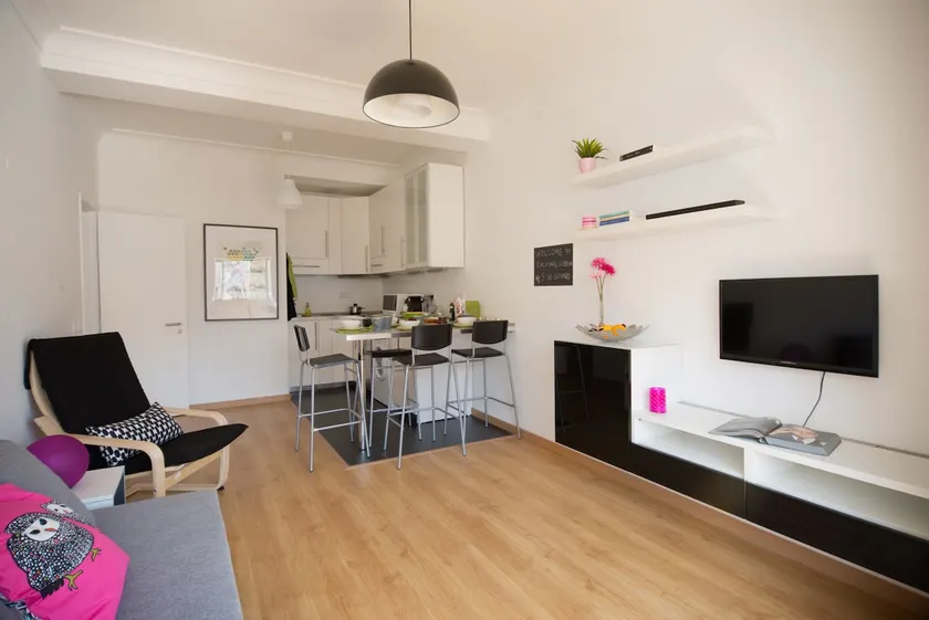Urban Lisbon Living · Central, Metro, Work-Leisure - Image 1