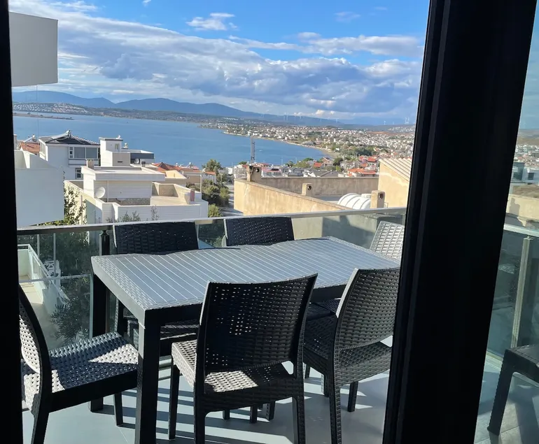 Comfortable House with Sea View & Garden in Akarca - Image 1