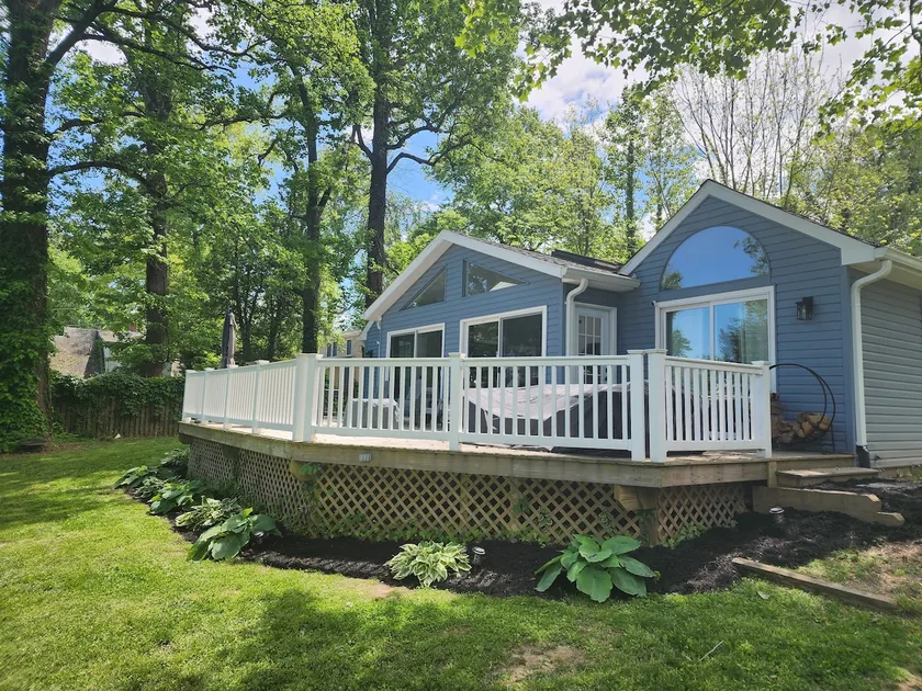 The Bay House at Long Beach - Image 1