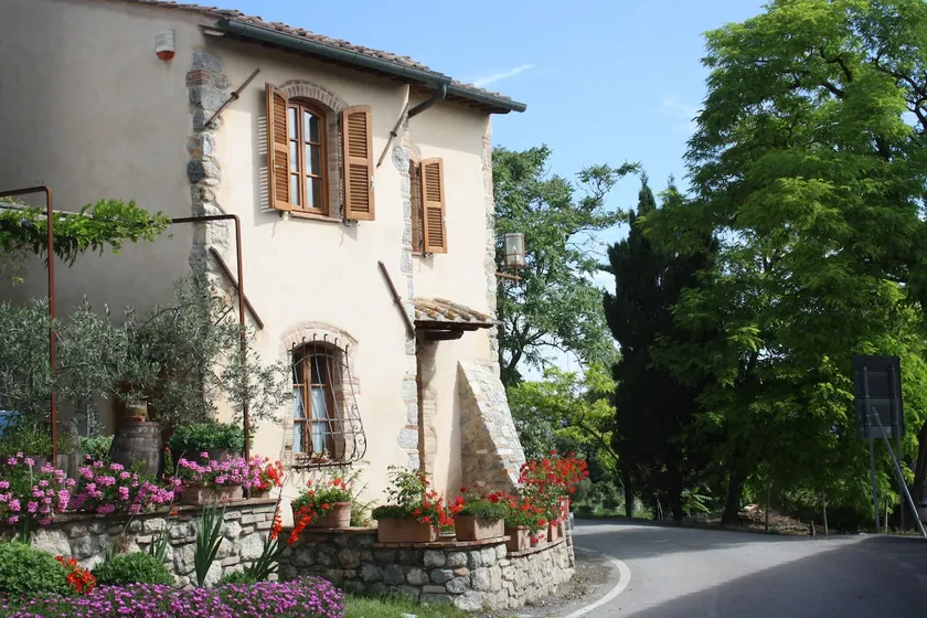 house in a medieval village 4-5 peope - Image 1