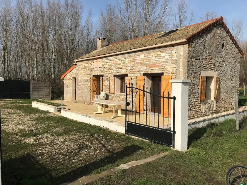 Charmant gîte Bourguignon sur la ferme - Image 1