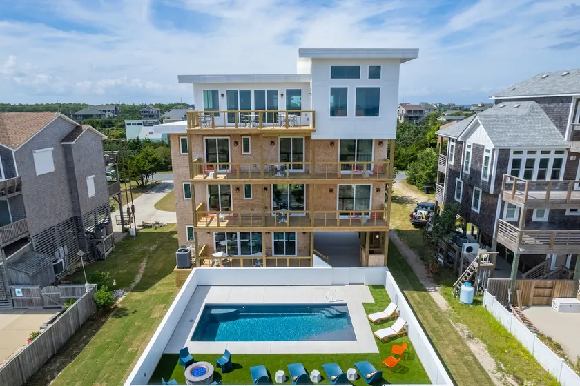 Fantastic Oceanfront Modern Coastal Home w/ Saltwater Pool - Simply the best! - Image 1