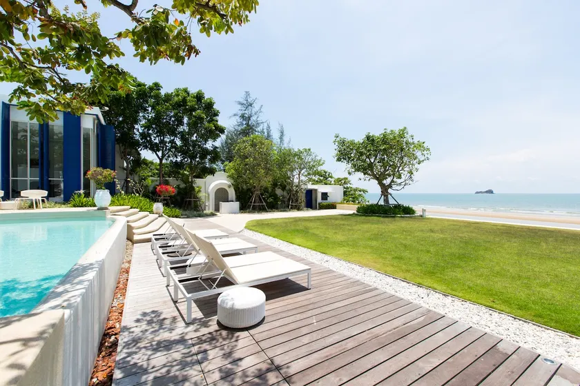 Chelona 463 Khao Tao Condominium - Image 1