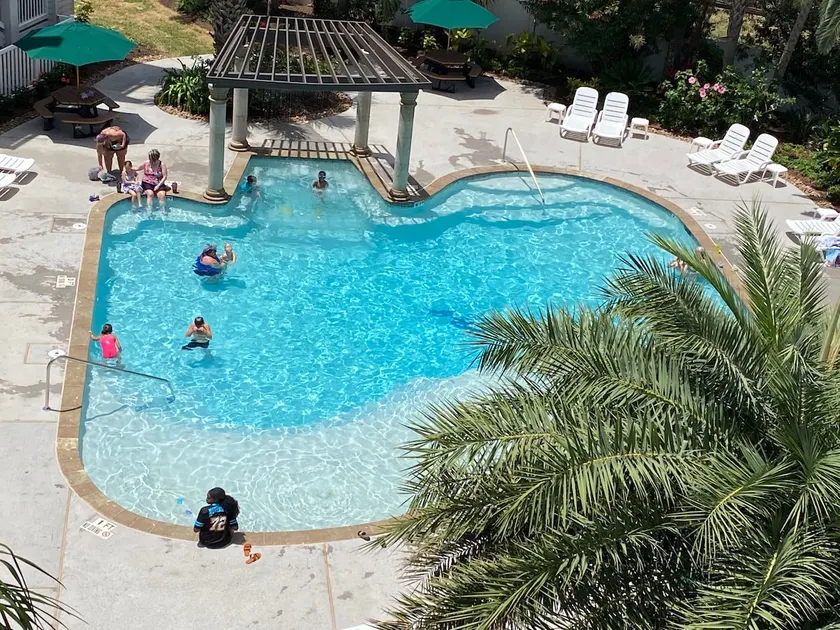 291: Ocean View Beach Front Condo/Heated Pool - Image 1