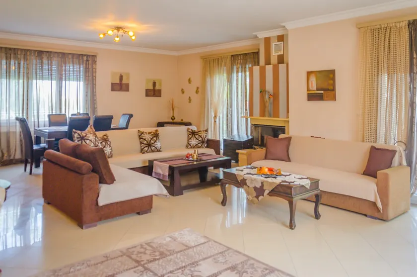 VASILIKI'S APARTMENT 120m² in the CENTER - Image 1