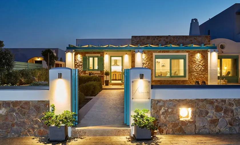 Almyriki Beach Villa - Image 1