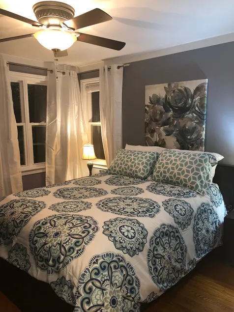 East Hill Retreat - Image 1