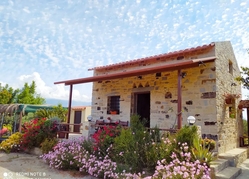 Villa Chloe - Image 1