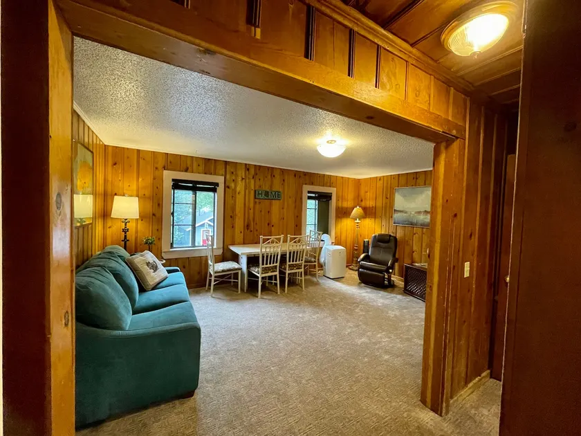 Downtown Sky Lodge ~ Cozy Home in Perfect Location - Image 1