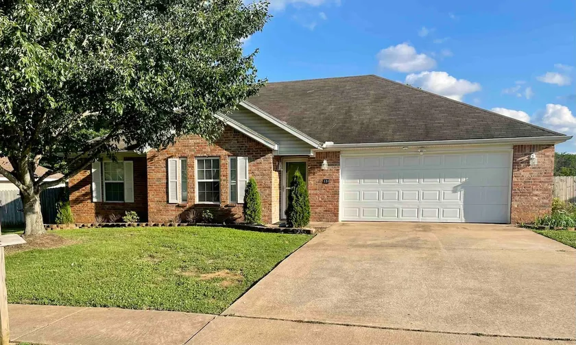 Best house on Rob Street - Image 1