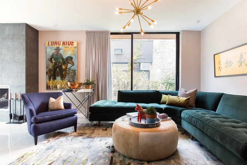 Soak Up Mid-Century Style in Wrigleyville and Boystown - Image 1