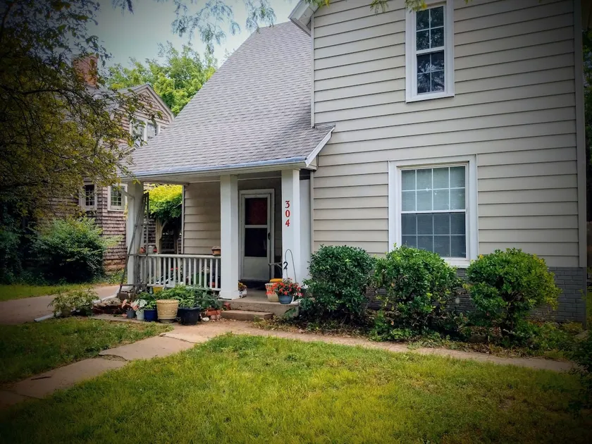 College Hill Cottage in Winfield--Entire apartment - Image 1