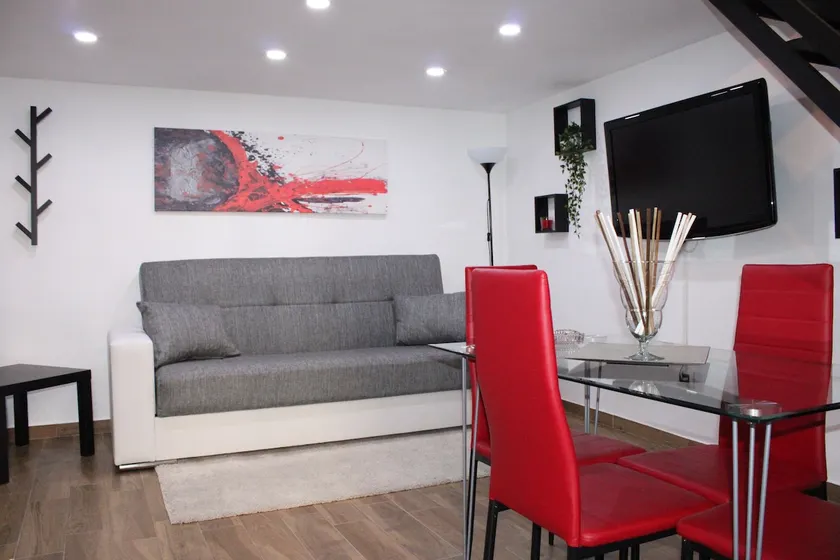 Apartment in the Heart of the Historic Center - Image 1