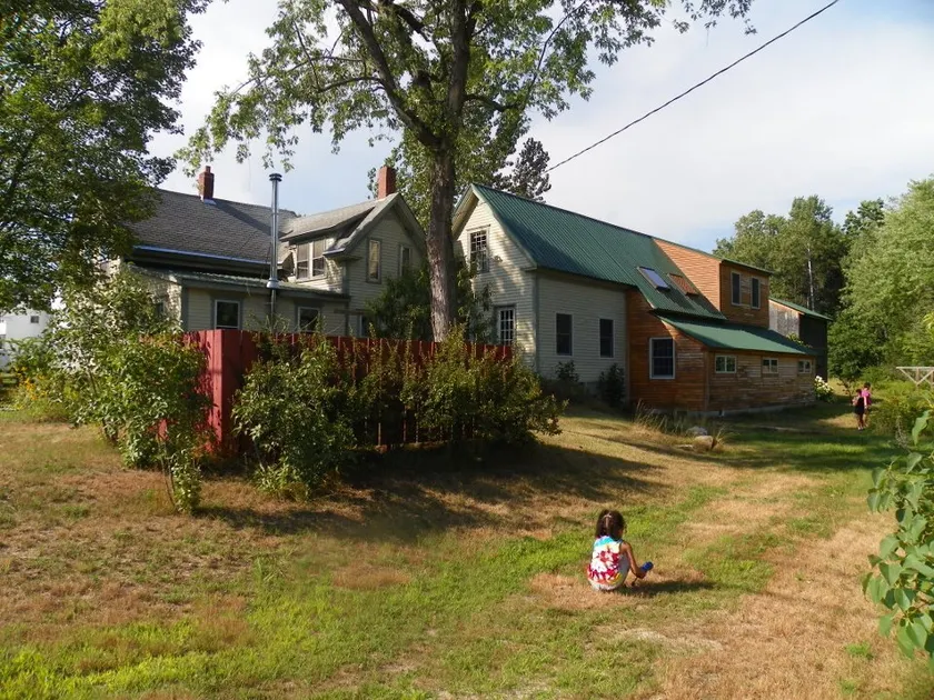 COGs Family Orchard and Apiary: entire house - Image 1