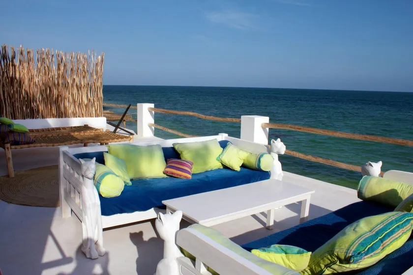 Escape to The Beach House: your private paradise! - Image 1