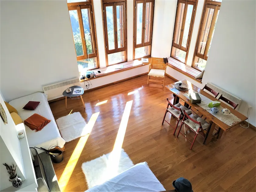 Comfy modern house in Afetes - Image 1