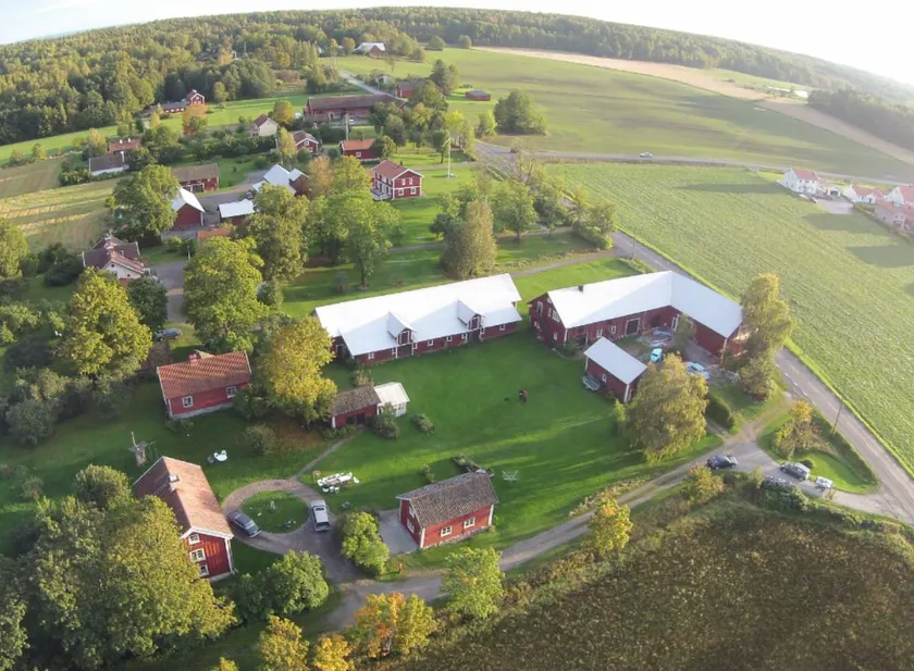 Loft apartment 120 square meters in the countryside close to the city - Image 1