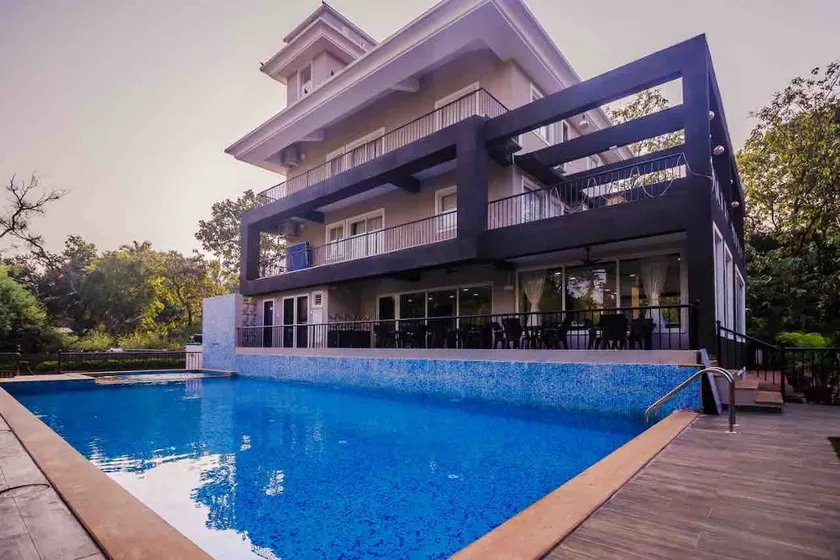 Lush Green 2 BHK Luxury Flat with Pool - Image 1