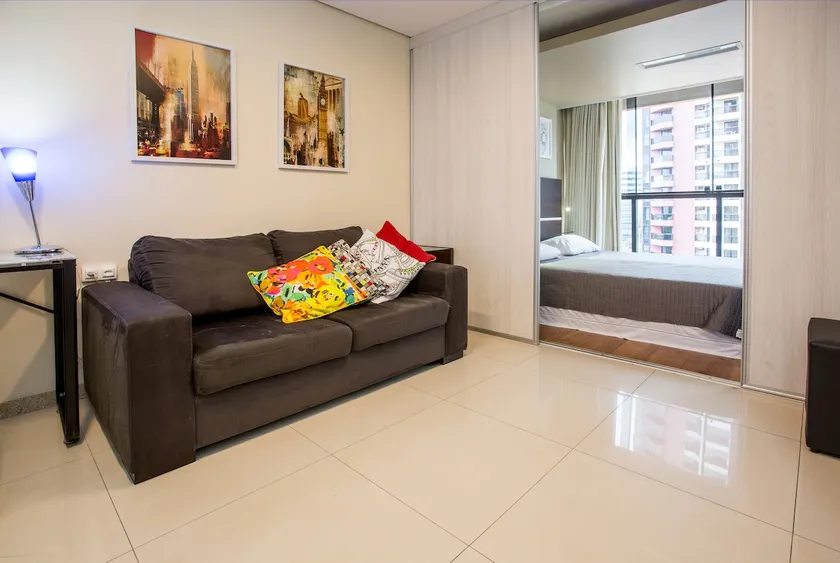 Conveniently located flat – Esplanada, embassies, events - Image 1