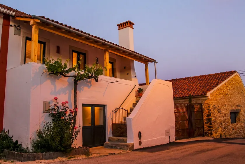 Ourém - Seiça - Casa das Andorinhas - Image 1