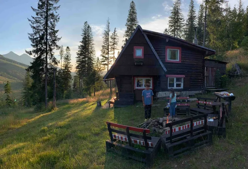 Childhood's Dream Cabin - Image 1