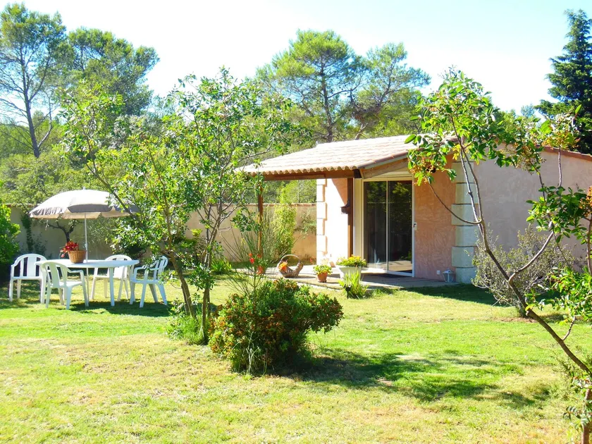 Little slice of heaven in Provence - Image 1