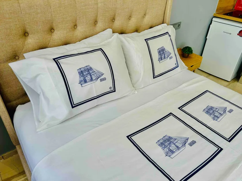 PORT TWINS SUITESNo1. - Image 1