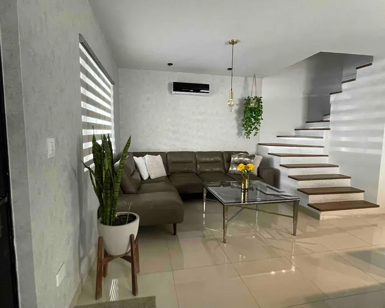 Nice House in the Cumbres Area *We invoice* - Image 1