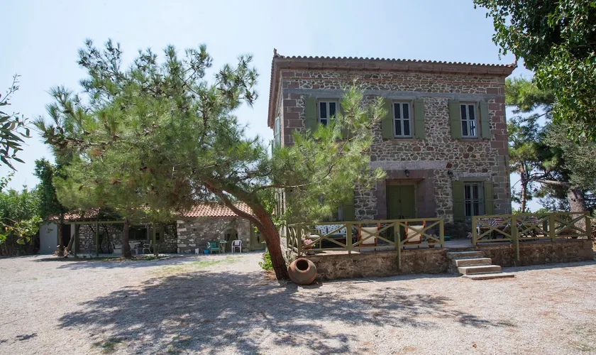 Chalantra Residence- Studio Afedeli - Image 1