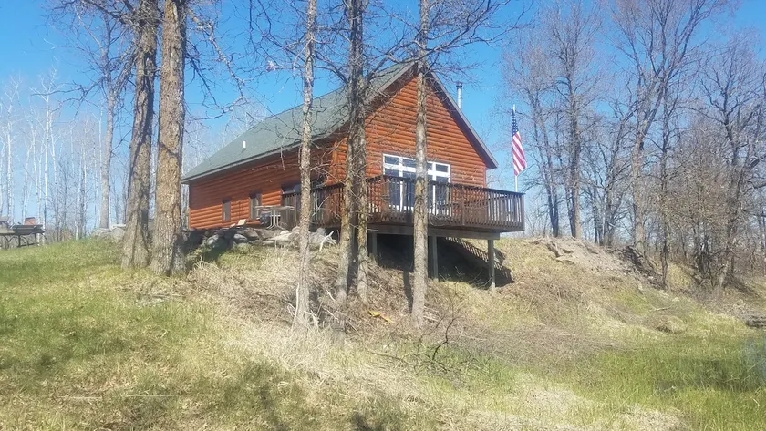 Secluded Getaway 1 Mile into the Woods - Image 1