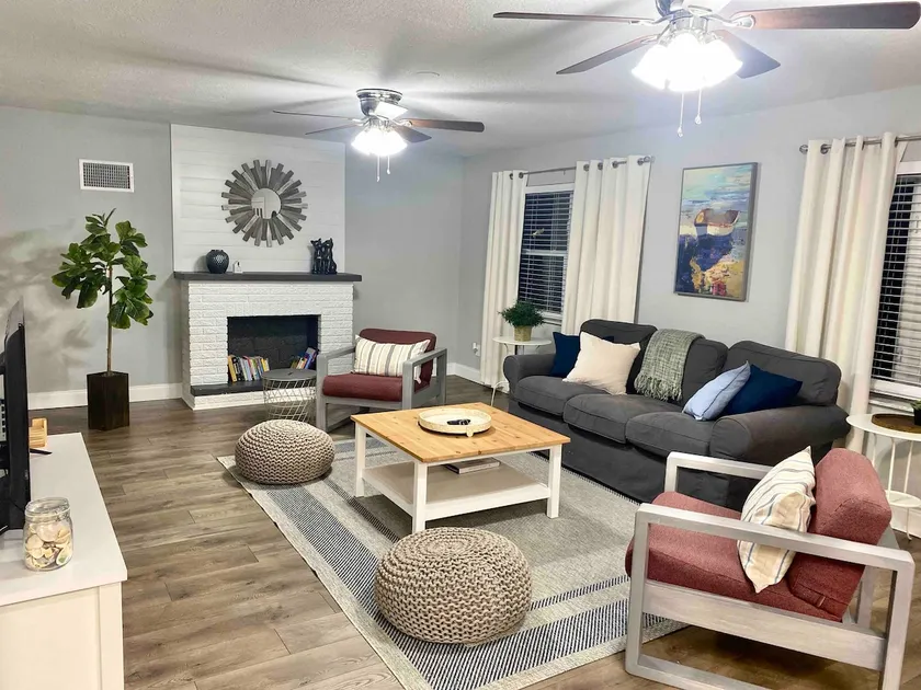 Vero Beach Home w/ Work Spaces, 10 min to Beach - Image 1