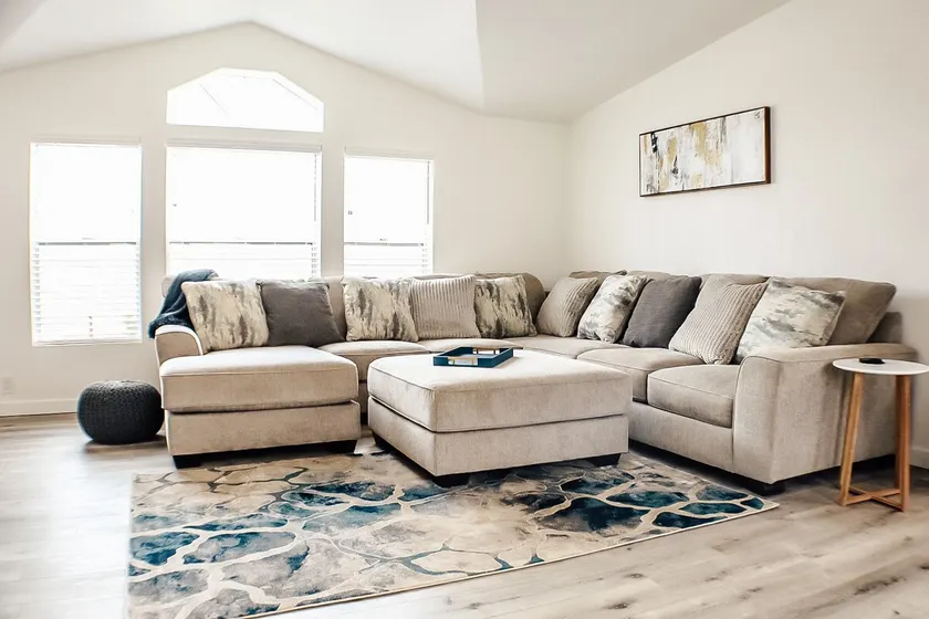 \"Trail Leader\" Newly Remodeled Single Family Home - Image 1