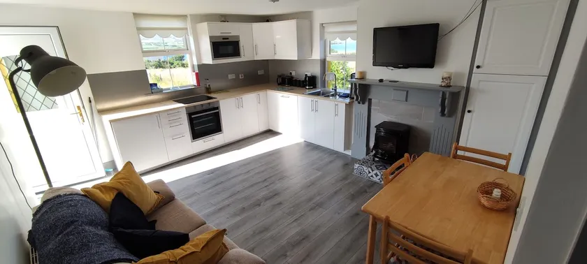 Barrack Hill Modern 1 - bedroom Flat - Image 1