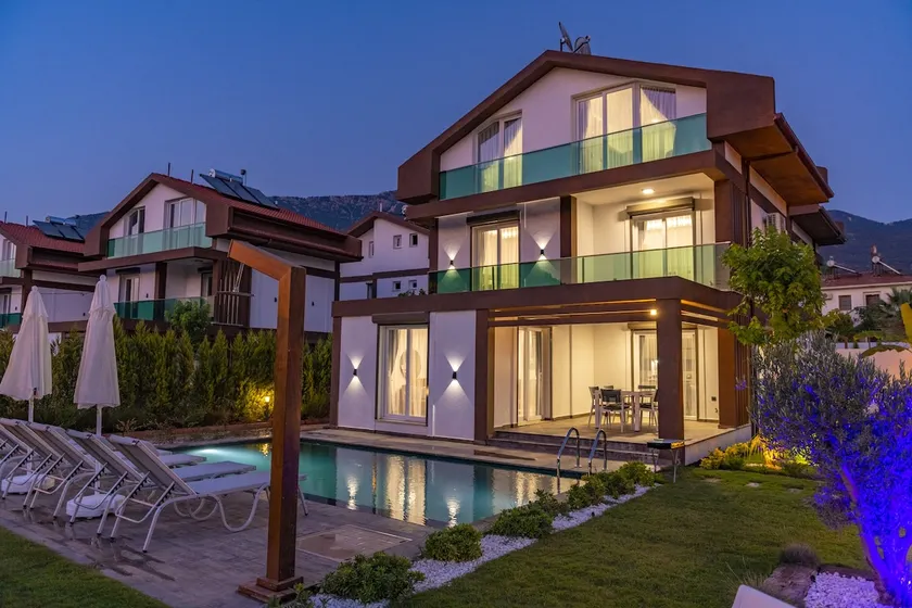 Bella- 4 Bedroom Holiday Villa in Oludeniz - Image 1