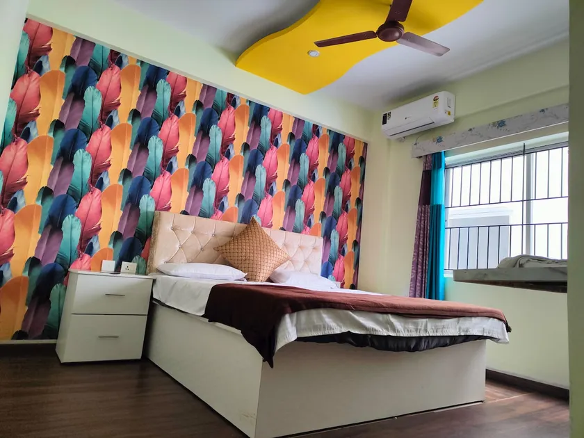 Cozy 1.5BHK near AOL Intl Centre - Image 1