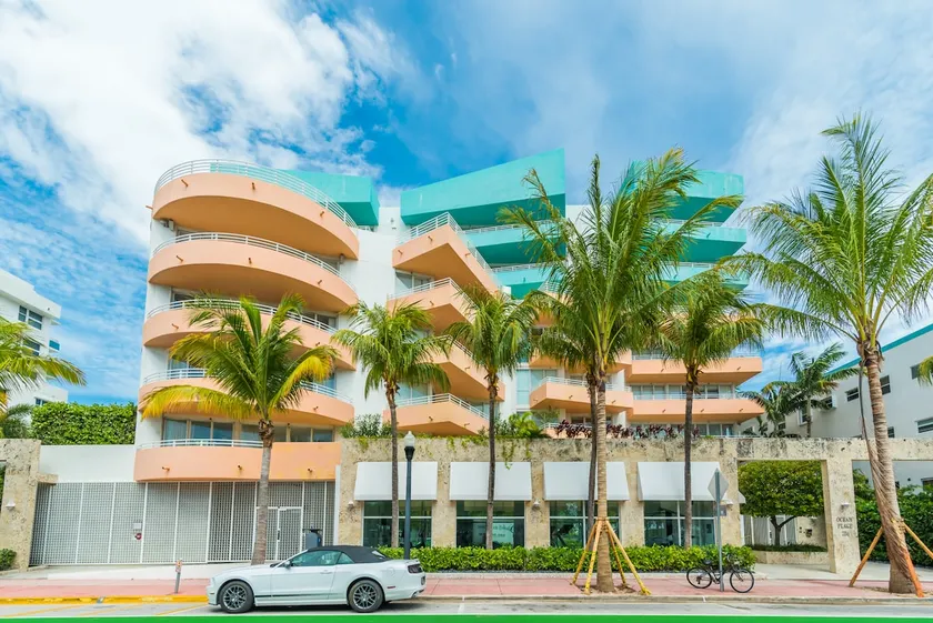 South Beach-Ocean Place- 3A - Image 1