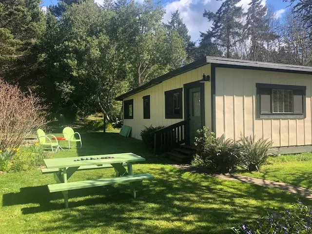 The Shed Guesthouse - Image 1