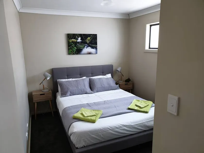 NEWSTEAD MEWS - Free WiFi and close to everything - Image 1