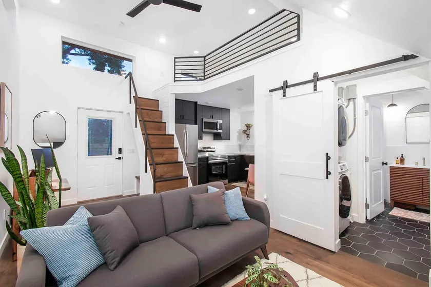 Retreat on Race| Modern, Private, Walkable - Image 1