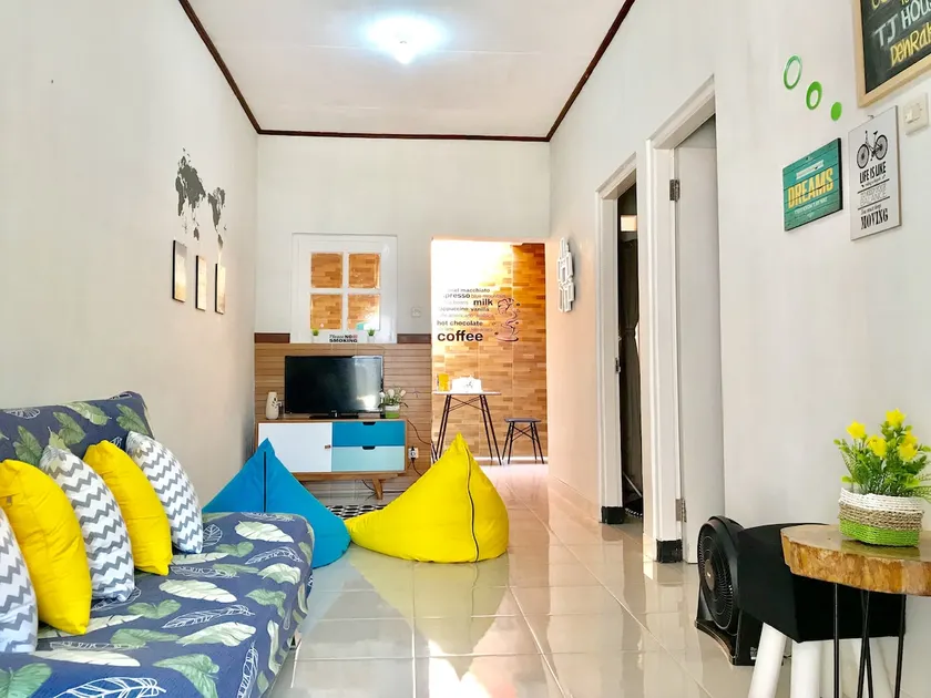 TJ House DenRaka - Family getaway - Image 1