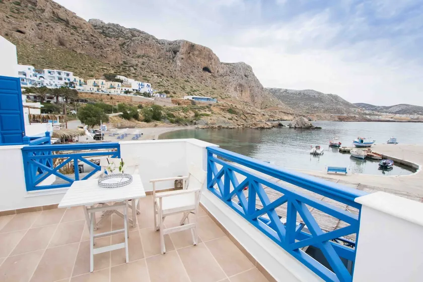 Poseidon Luxury Apartment - Image 1