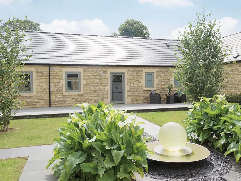 Bramley - Luxury Lincolnshire Cottage - Image 1